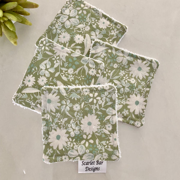 Etched Floral Print Makeup Remover Wipes