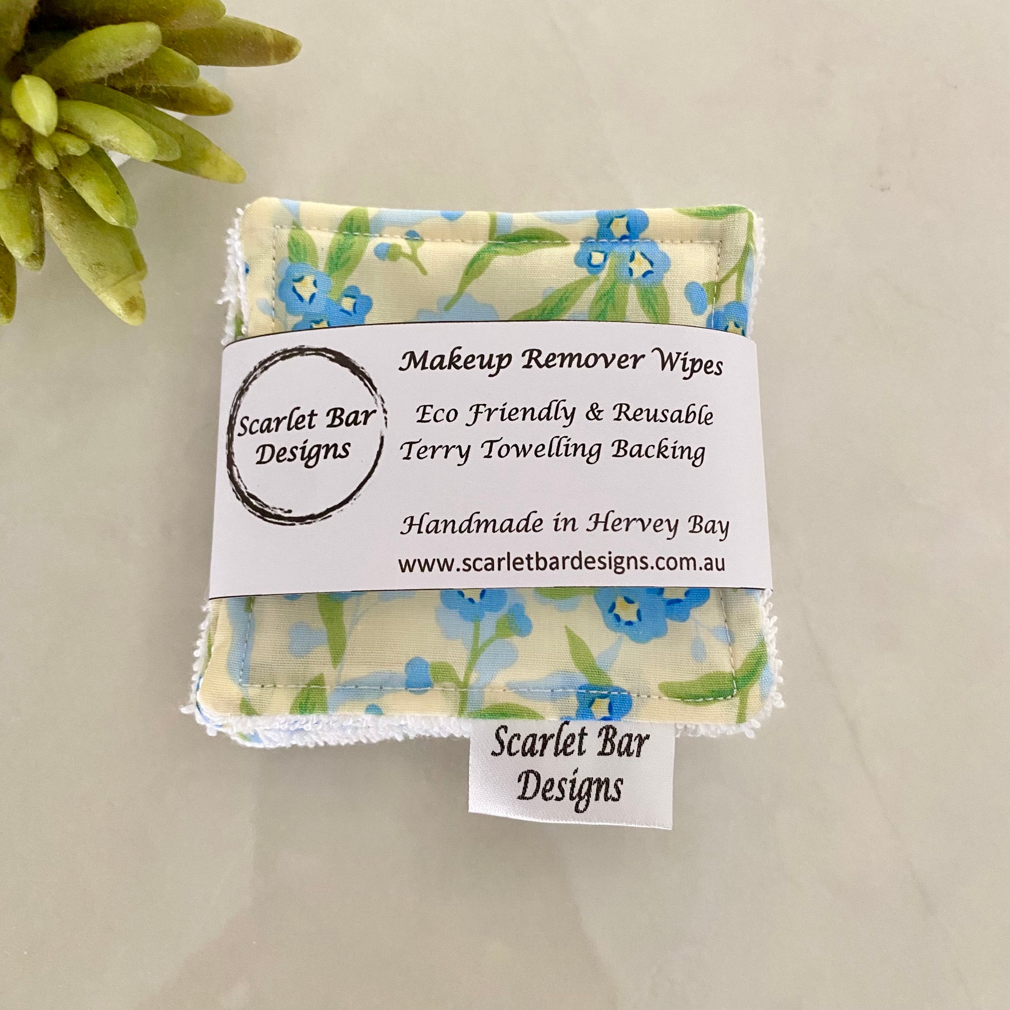 Country Garden Ditsy Print Makeup Remover Wipes