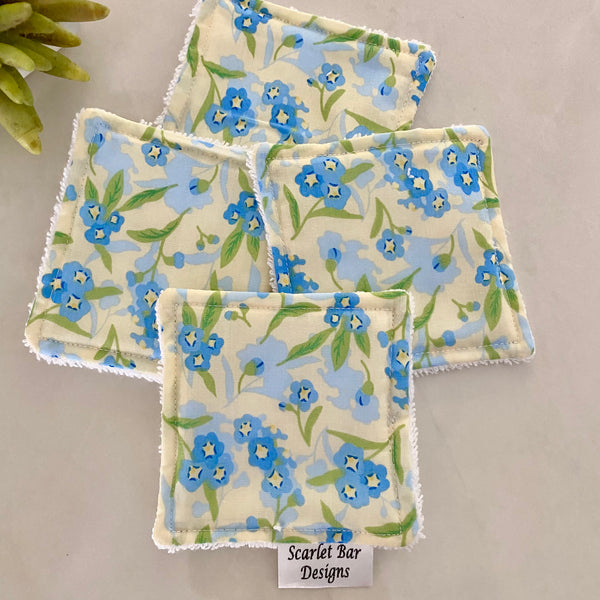 Country Garden Ditsy Print Makeup Remover Wipes