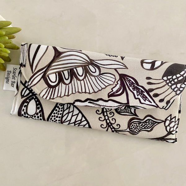 Kirsten Katz Tribal Natives Print Sunglasses Case