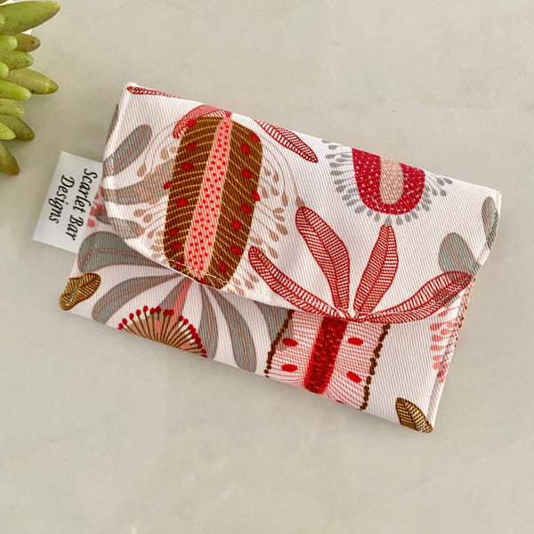 Jocelyn Proust Banksia Earbud/Cable Case