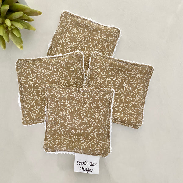 Country Garden Print Makeup Remover Wipes