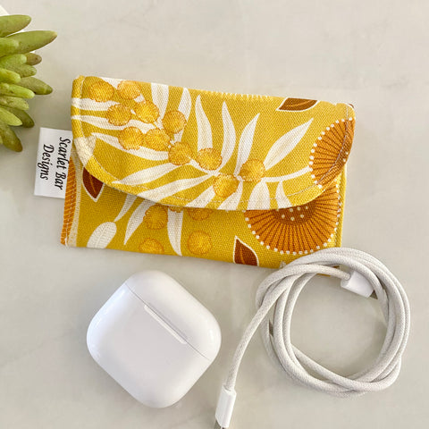 Jocelyn Proust Wattle Bird Earbud/Cable Case