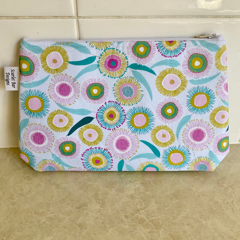 Jocelyn Proust Daisy Gum Blossom Print Fabric Pouch