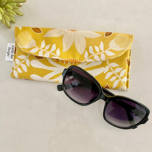 Jocelyn Proust Wattle Bird Print Sunglasses Case