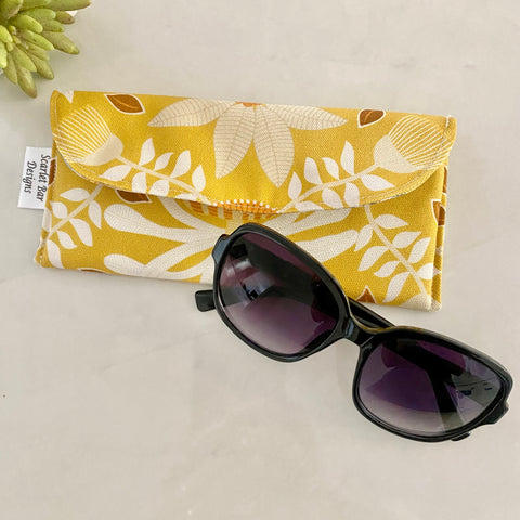 Jocelyn Proust Wattle Bird Print Sunglasses Case