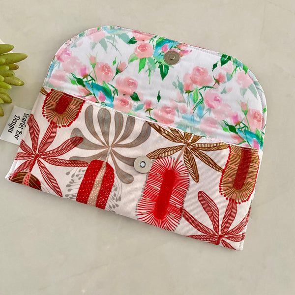 Jocelyn Proust Banksia Print Sunglasses Case