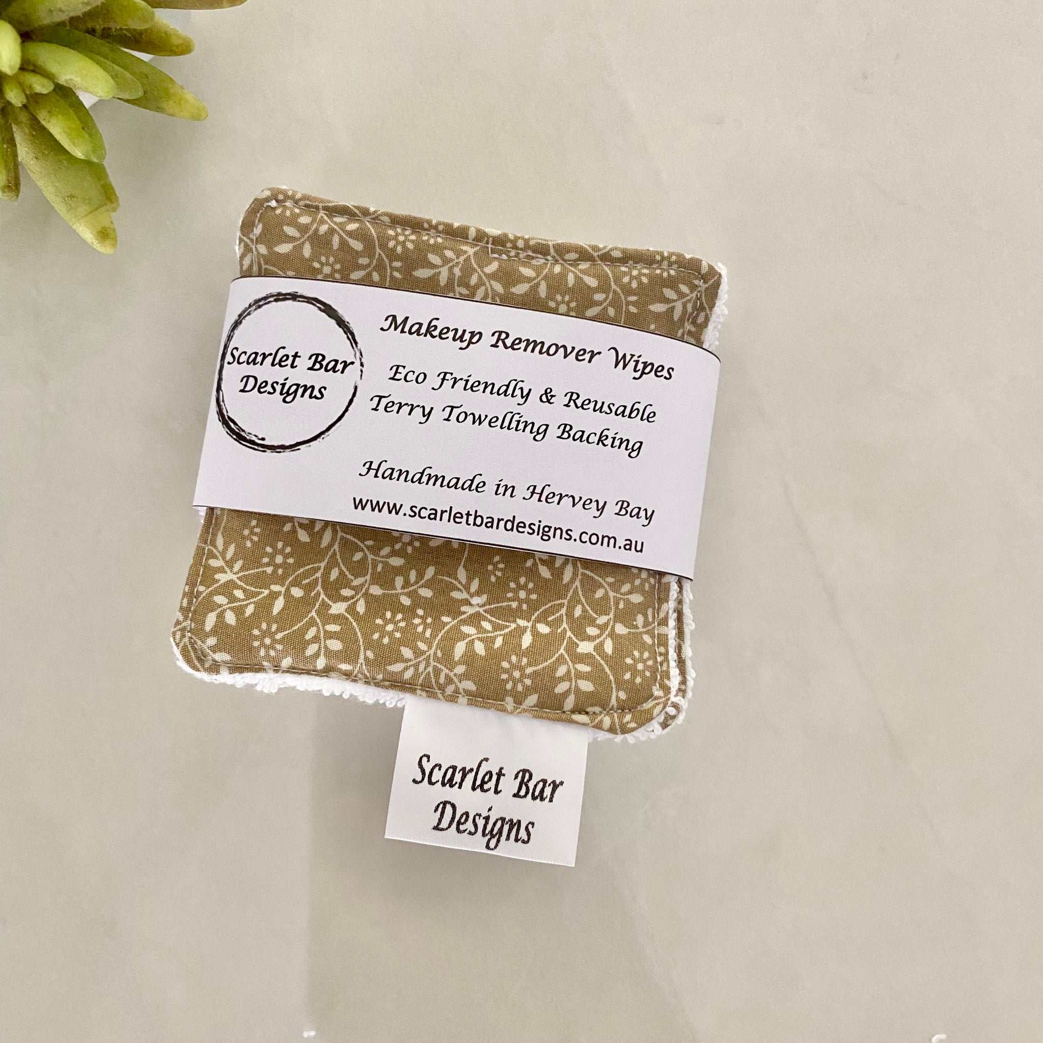 Country Garden Print Makeup Remover Wipes