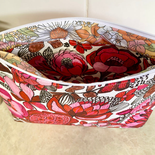 Kirsten Katz Fleurs Rouge Fabric Pouch- Large