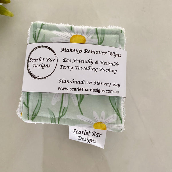 Country Garden Daisy Print Makeup Remover Wipes