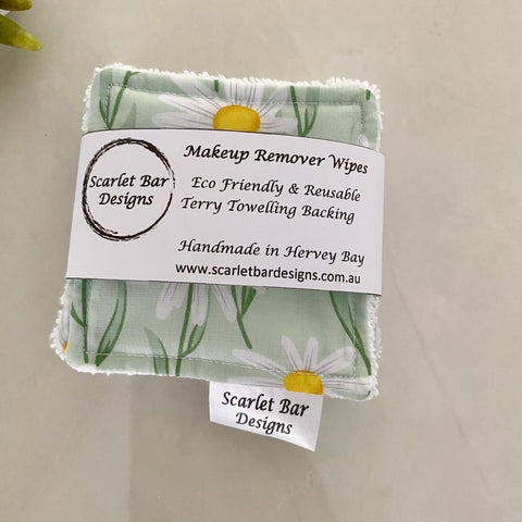 Country Garden Daisy Print Makeup Remover Wipes