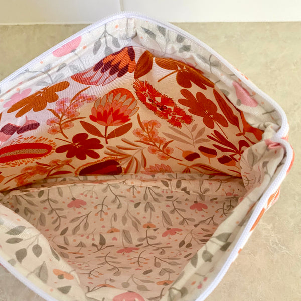 Jocelyn Proust Native Bouquet Print Pods Fabric Pouch