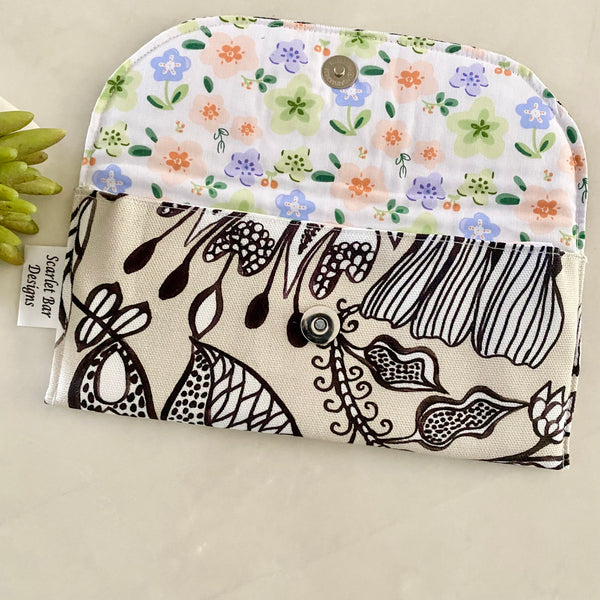 Kirsten Katz Tribal Natives Print Sunglasses Case