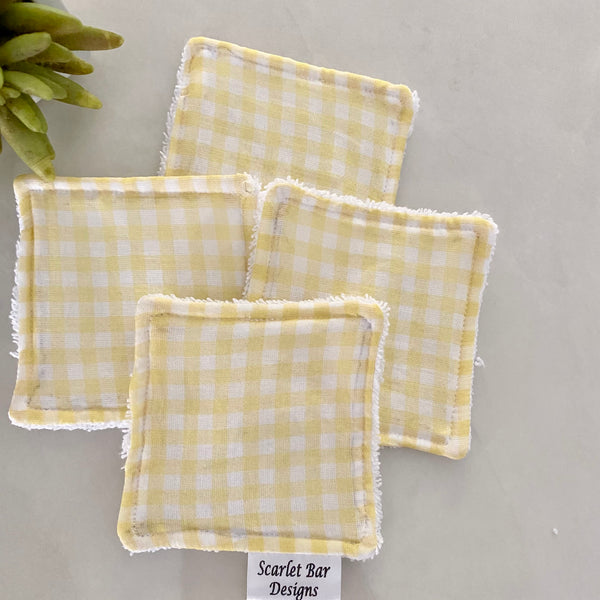 Mini Gingham Check Print Makeup Remover Wipes