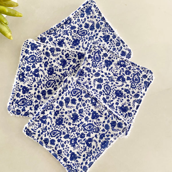 Blue & White Country Garden Print Makeup Remover Wipes